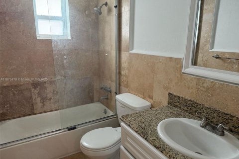 Apartamento en alquiler en Hollywood, Florida, 1 dormitorio, 54.81 m2 № 1930678 - foto 6