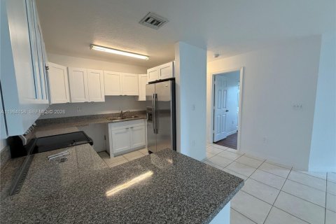 Casa en venta en Homestead, Florida, 3 dormitorios, 107.02 m2 № 2058583 - foto 6