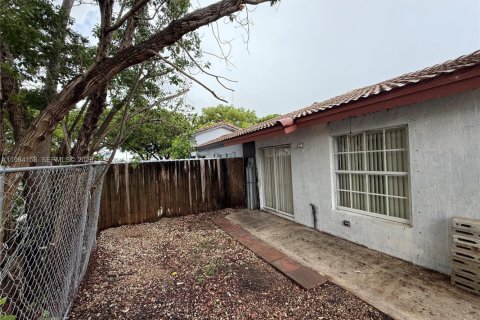 Casa en venta en Homestead, Florida, 3 dormitorios, 107.02 m2 № 2058583 - foto 17
