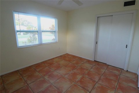 House in Sarasota, Florida 2 bedrooms, 109.07 sq.m. № 1872865 - photo 9