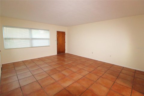 House in Sarasota, Florida 2 bedrooms, 109.07 sq.m. № 1872865 - photo 7