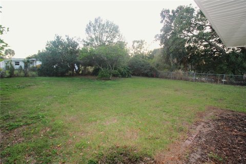 House in Sarasota, Florida 2 bedrooms, 109.07 sq.m. № 1872865 - photo 18