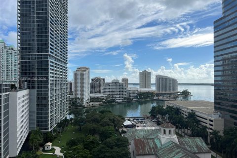 Condominio en alquiler en Miami, Florida, 2 dormitorios, 106.47 m2 № 2011210 - foto 2