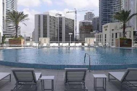 Condominio en alquiler en Miami, Florida, 2 dormitorios, 106.47 m2 № 2011210 - foto 28