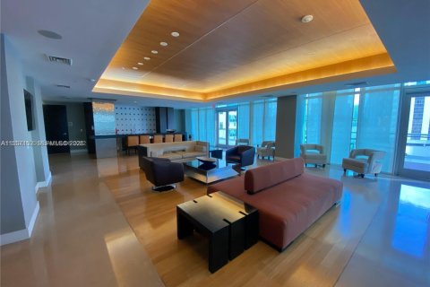 Condominio en alquiler en Miami, Florida, 2 dormitorios, 106.47 m2 № 2011210 - foto 22