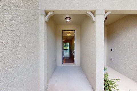 Touwnhouse à louer à Tampa, Floride: 3 chambres, 159.42 m2 № 2388770 - photo 2