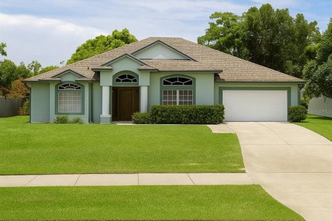 Villa ou maison à vendre à Deltona, Floride: 3 chambres, 172.8 m2 № 1788160 - photo 1