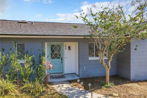 Casa en venta en Maitland, Florida, 4 dormitorios, 146.69 m2 № 1780693 - foto 1