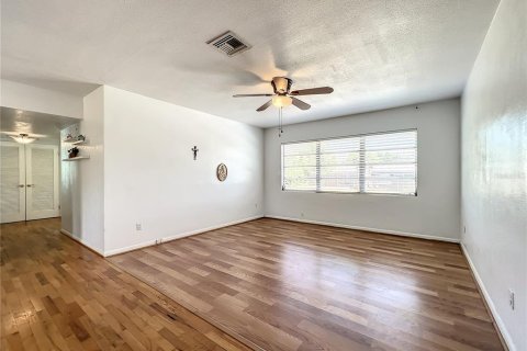 Casa en venta en Maitland, Florida, 4 dormitorios, 146.69 m2 № 1780693 - foto 27
