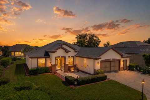 Villa ou maison à Summerfield, Floride 3 chambres, 198.44 m2 № 2296833