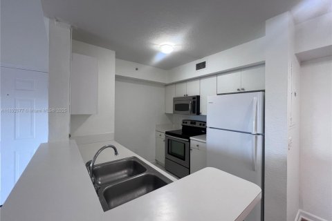 Apartment in Homestead, Florida 2 bedrooms, 83.15 sq.m. № 1944165 - photo 5