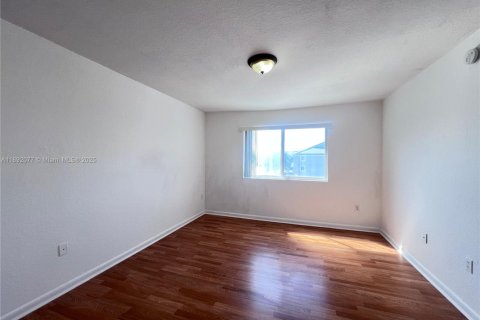 Apartment in Homestead, Florida 2 bedrooms, 83.15 sq.m. № 1944165 - photo 12