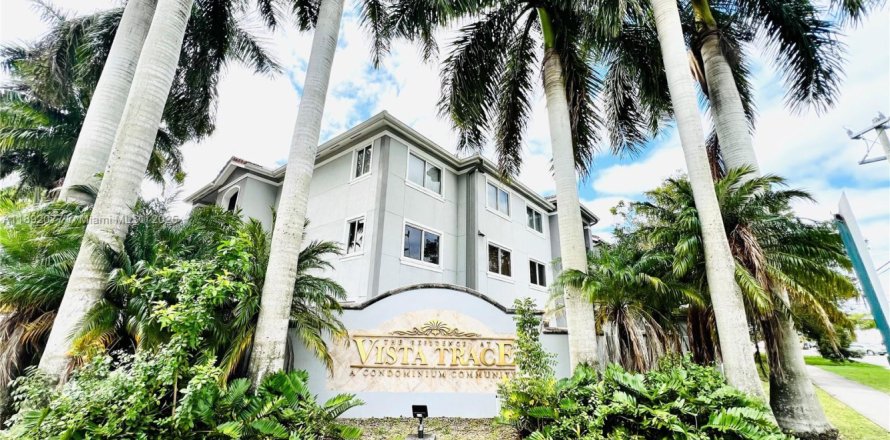 Apartment in Homestead, Florida 2 bedrooms, 83.15 sq.m. № 1944165