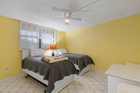 Copropriété à louer à Boynton Beach, Floride: 2 chambres, 125.23 m2 № 2385495 - photo 15