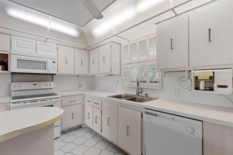 Copropriété à louer à Boynton Beach, Floride: 2 chambres, 125.23 m2 № 2385495 - photo 8
