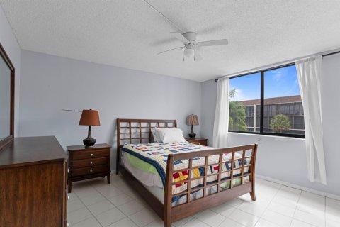Copropriété à louer à Boynton Beach, Floride: 2 chambres, 125.23 m2 № 2385495 - photo 12