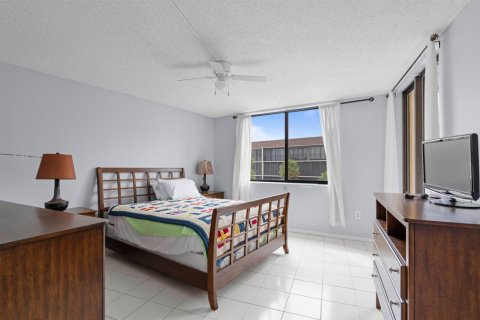 Copropriété à louer à Boynton Beach, Floride: 2 chambres, 125.23 m2 № 2385495 - photo 11