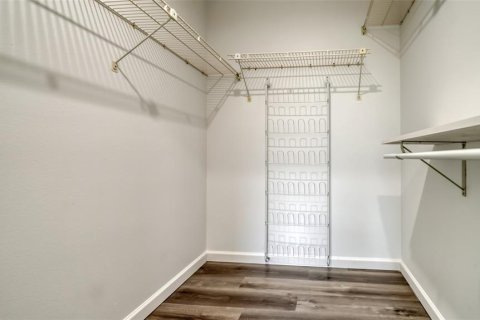 Condominio en alquiler en Sarasota, Florida, 3 dormitorios, 134.15 m2 № 1560797 - foto 11