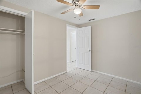 Villa ou maison à vendre à New Port Richey, Floride: 3 chambres, 122.07 m2 № 2148148 - photo 24