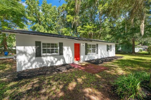 House in Gainesville, Florida 3 bedrooms, 153.47 sq.m. № 1884219 - photo 3