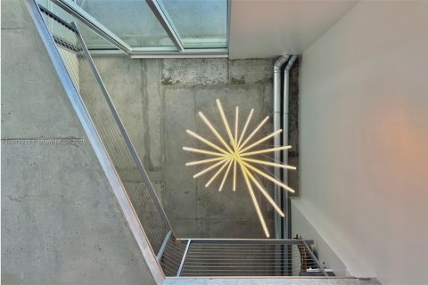 Condominio en venta en Miami, Florida, 1 dormitorio, 73.86 m2 № 1942749 - foto 23