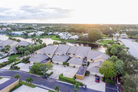Condo in Jupiter, Florida, 2 bedrooms  № 1952571 - photo 5