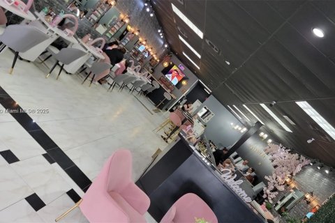 Immobilier commercial à vendre à Margate, Floride № 1982165 - photo 13