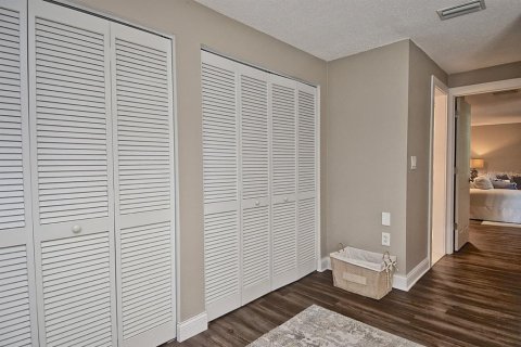 Copropriété à louer à Sarasota, Floride: 2 chambres, 82.22 m2 № 2395698 - photo 23