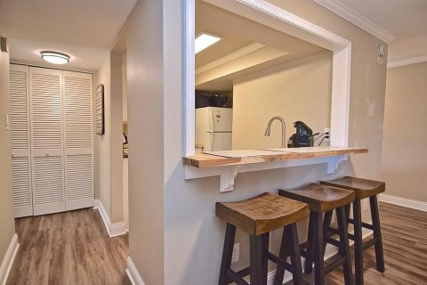 Copropriété à louer à Sarasota, Floride: 2 chambres, 82.22 m2 № 2395698 - photo 14