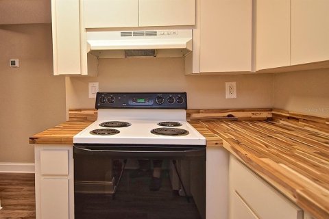 Copropriété à louer à Sarasota, Floride: 2 chambres, 82.22 m2 № 2395698 - photo 16