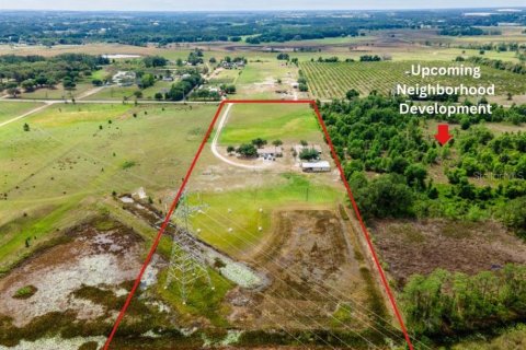 Casa en venta en Howey-in-the-Hills, Florida, 3 dormitorios, 151.43 m2 № 1648760 - foto 1