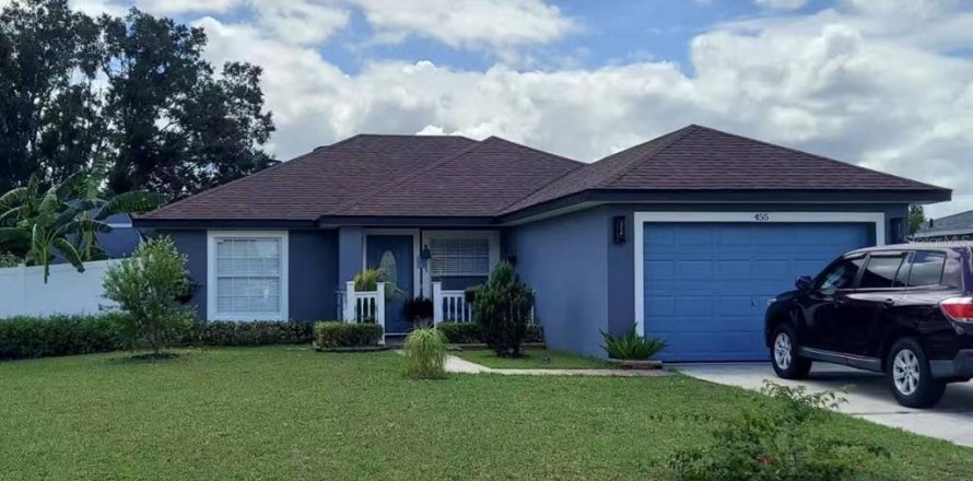 Casa en Kissimmee, Florida 3 dormitorios, 105.91 m2 № 1735362