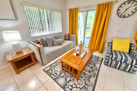 Copropriété à louer à Port St. Lucie, Floride: 1 chambre, 121.89 m2 № 2390077 - photo 3