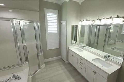 Casa en alquiler en Fort Myers, Florida, 4 dormitorios, 237.46 m2 № 1850096 - foto 10