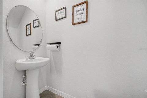 Townhouse in Edgewater, Florida 3 bedrooms, 170.94 sq.m. № 2316726 - photo 15