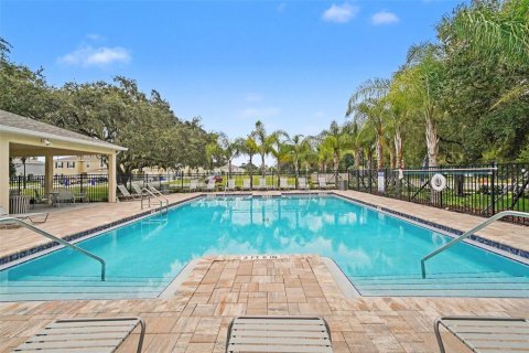 Townhouse in Edgewater, Florida 3 bedrooms, 170.94 sq.m. № 2316726 - photo 29