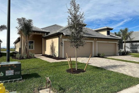 Casa en alquiler en Bradenton, Florida, 3 dormitorios, 155.33 m2 № 1888530 - foto 1