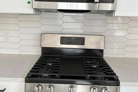 Casa en alquiler en Bradenton, Florida, 3 dormitorios, 155.33 m2 № 1888530 - foto 12