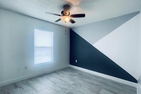 Casa en alquiler en Kissimmee, Florida, 4 dormitorios, 193.98 m2 № 1829608 - foto 21