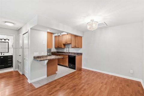 Купить кондоминиум в Орландо, Флорида 1 спальня, 61.59м2, № 1971432 - фото 6