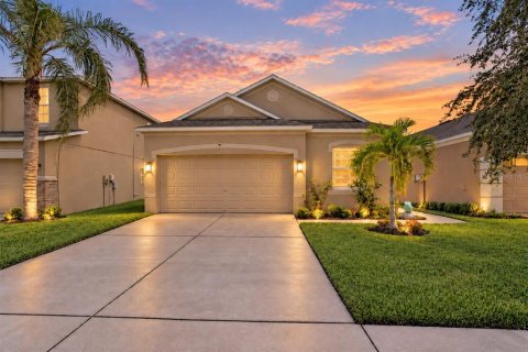Casa en Ruskin, Florida 3 dormitorios, 142.33 m2 № 2372914