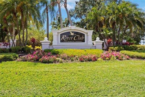 Casa en venta en Bradenton, Florida, 4 dormitorios, 342.62 m2 № 1680762 - foto 3