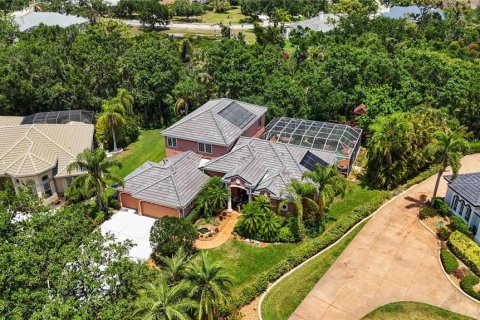 Casa en venta en Bradenton, Florida, 4 dormitorios, 342.62 m2 № 1680762 - foto 1