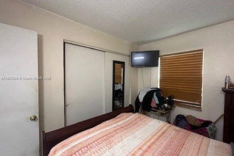 Casa en venta en West Palm Beach, Florida, 3 dormitorios, 93.65 m2 № 1940896 - foto 8