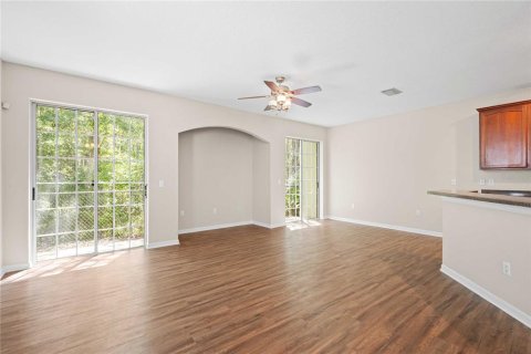 Touwnhouse à vendre à Wesley Chapel, Floride: 3 chambres, 156.63 m2 № 2198270 - photo 6