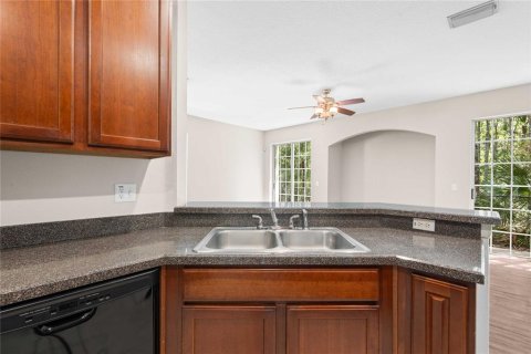 Touwnhouse à vendre à Wesley Chapel, Floride: 3 chambres, 156.63 m2 № 2198270 - photo 14