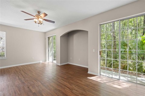Touwnhouse à vendre à Wesley Chapel, Floride: 3 chambres, 156.63 m2 № 2198270 - photo 8