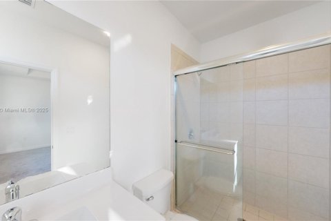 Villa ou maison à louer à Homestead, Floride: 3 chambres, 154.22 m2 № 1813898 - photo 16