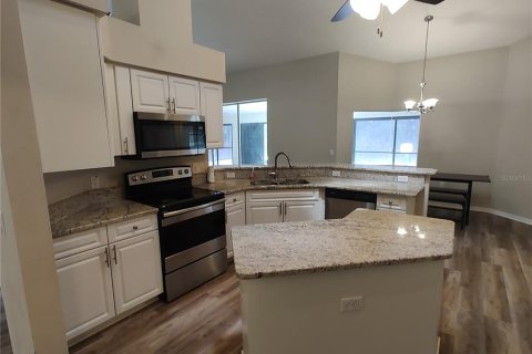 Casa en venta en Beverly Hills, Florida, 4 dormitorios, 198.63 m2 № 2322963 - foto 9