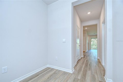 Adosado en alquiler en Largo, Florida, 3 dormitorios, 155.43 m2 № 1917959 - foto 2